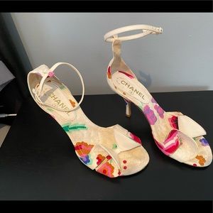Chanel Floral Sandals with Heel - 37